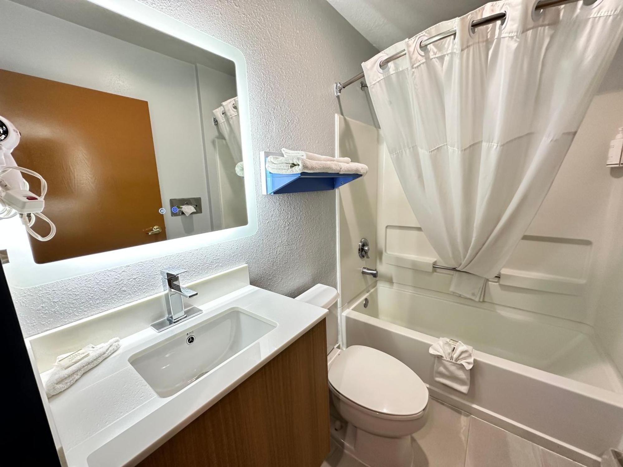 Microtel Inn & Suites By Wyndham Gallup - Pet Friendly Exterior foto