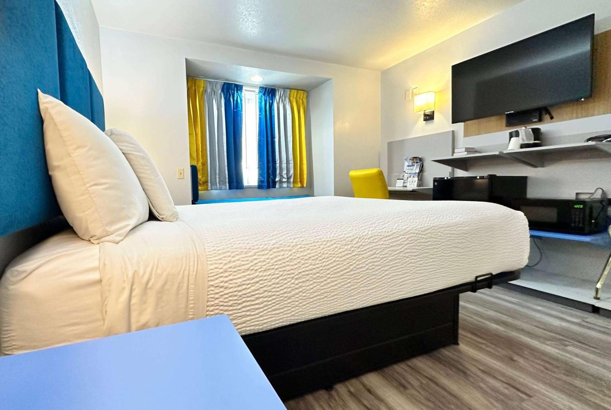 Microtel Inn & Suites By Wyndham Gallup - Pet Friendly Exterior foto